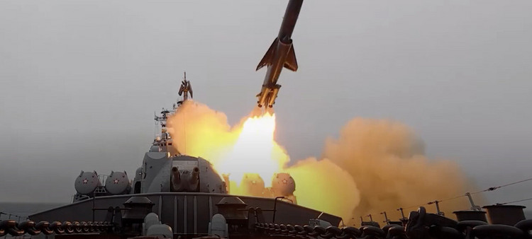 Northern Fleet conducts multiple missile launches near Norway in the Barents Sea